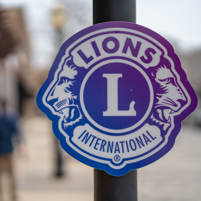 18 INCH LIONS ROAD SIGN
