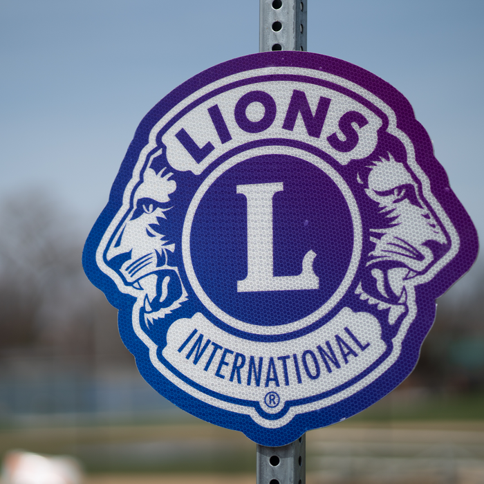 18 INCH LIONS ROAD SIGN